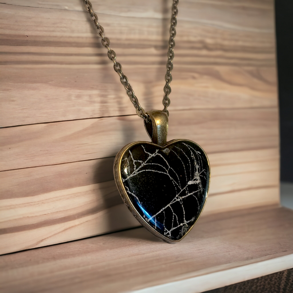 Real Spider Web Heart (Pendants)